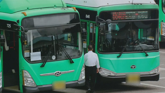 ‘무차별 폭언’에 속수무책…<br>보호 못 받는 버스기사