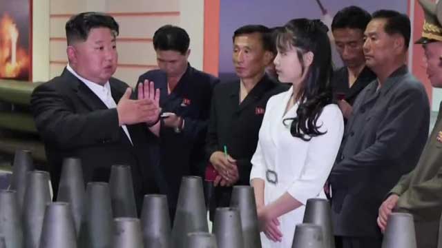 김정은 “신형 포탄 생산 확대”…러시아 지원용?