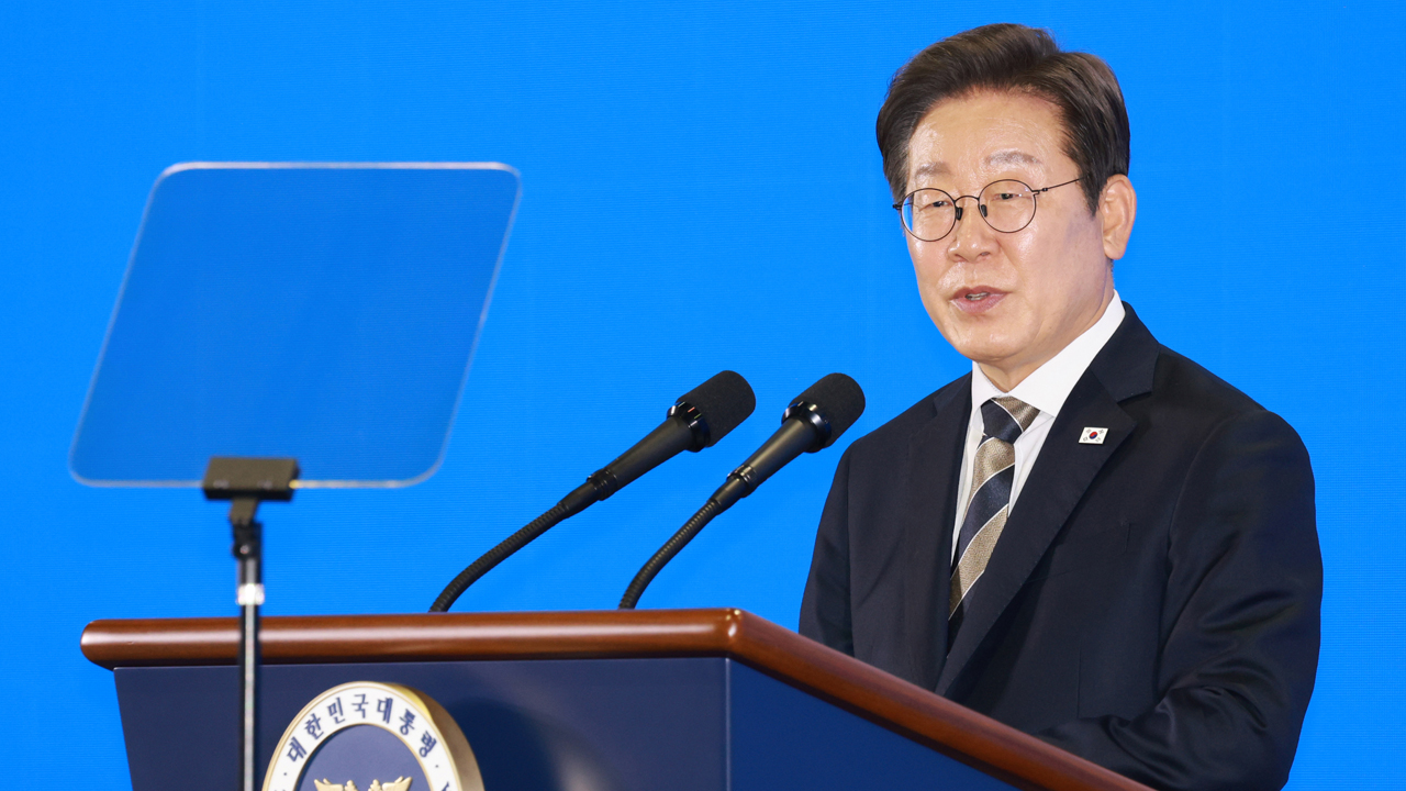 이 대통령, 울산 AI 데이터센터 출범식 참석…통일부·행안부 등 차관급 5명 인선