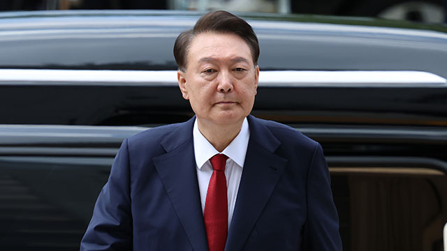 [속보] 김건희 특검 “내일 오전 9시 尹 체포영장 집행”
