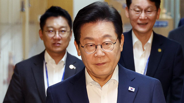 [속보] 이 대통령 “온실가스 감축 목표 달성 위해선 <br>전기요금 오를 수밖에”