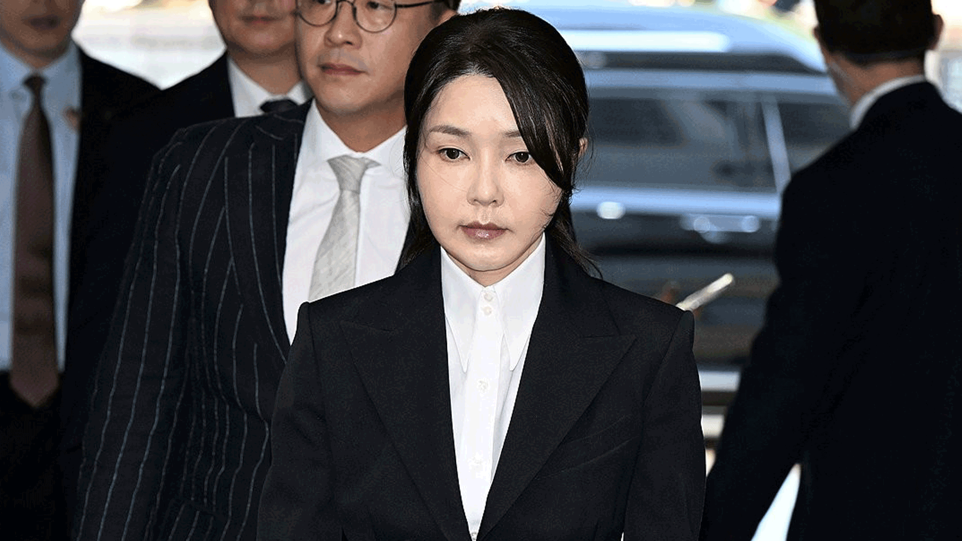 김건희, 또 “모른다·기억 안 <br>난다” …특검, 20일 추가 소환