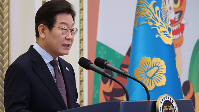 [속보] “이 대통령, 일본 매우 중요…위안부 합의 뒤집지 말아야”