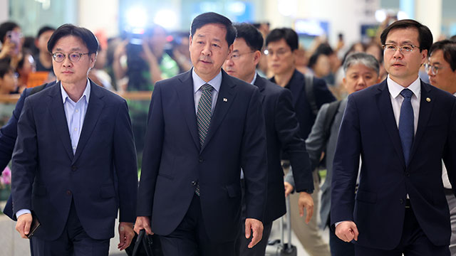 관세 협상단 귀국…“전쟁 같은 협상, 쌀 추가 개방 <br>논의 없었다”