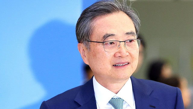 조현 외교장관 “한미정상회담 이달 안 넘길 것…대북 정책, 한미 긴밀히 협의”